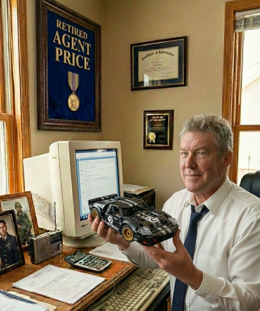 LEGO Technic 1966 Ford GT40 MKII Race Car